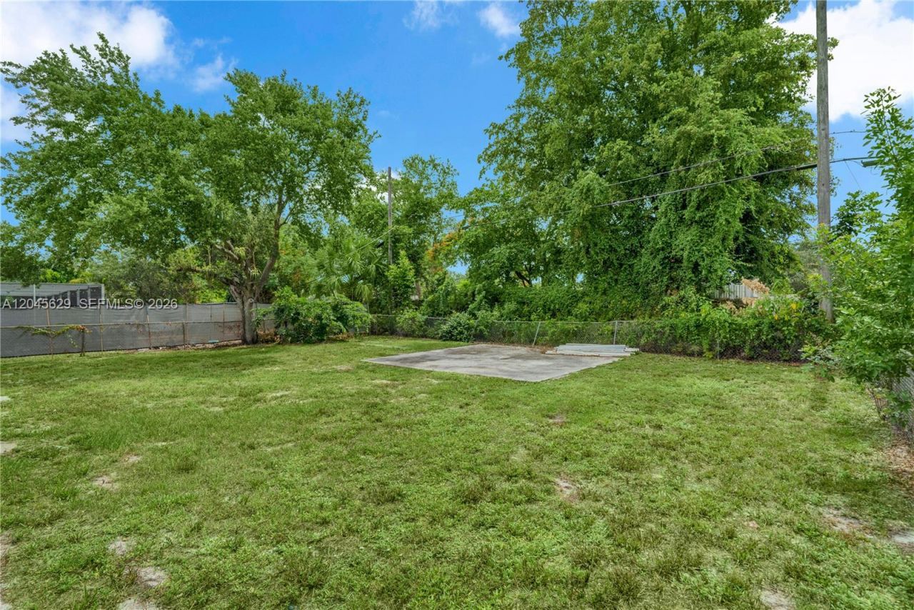 1016 SW 22nd Ter, Fort Lauderdale, FL 33312 Photo