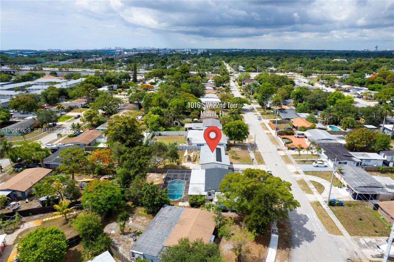 1016 SW 22nd Ter, Fort Lauderdale, FL 33312 Photo