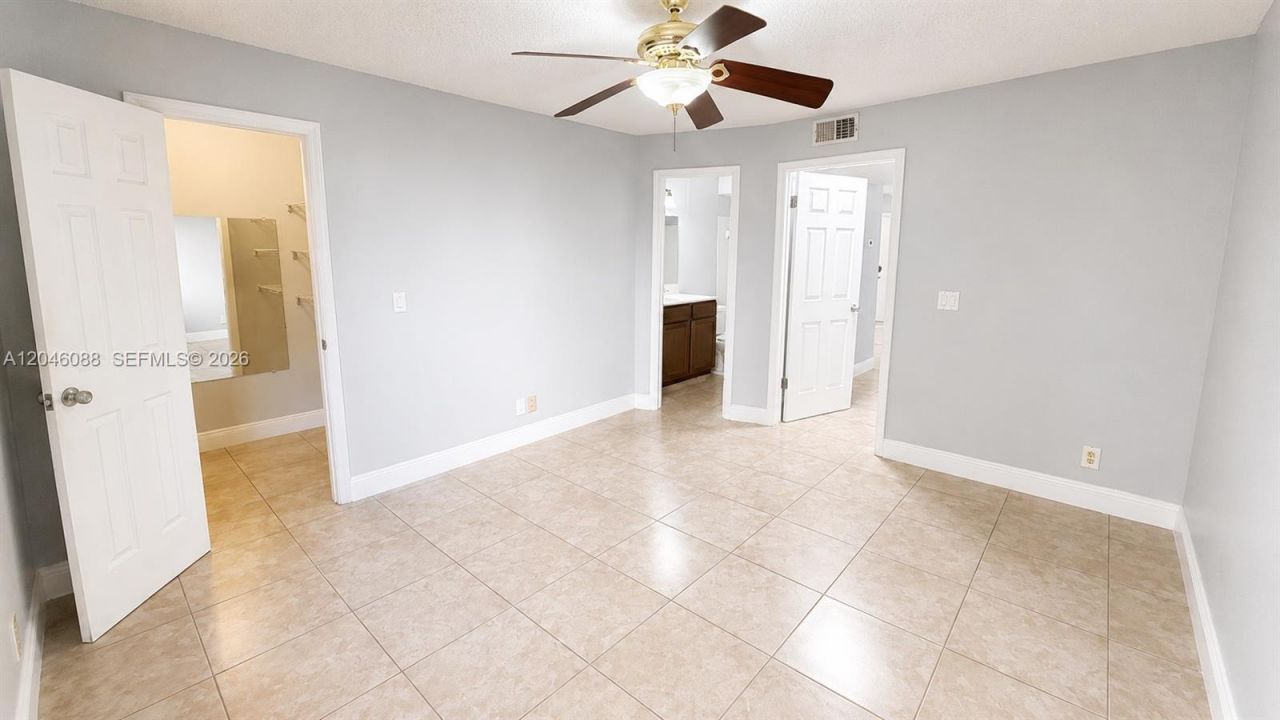 2986 S University Dr, Unit 8108, Davie, FL 33328 Photo