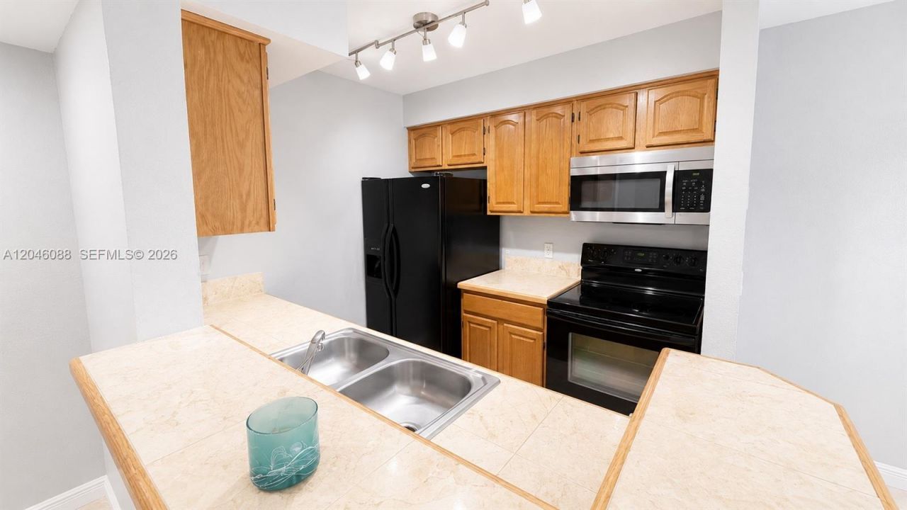 2986 S University Dr, Unit 8108, Davie, FL 33328 Photo