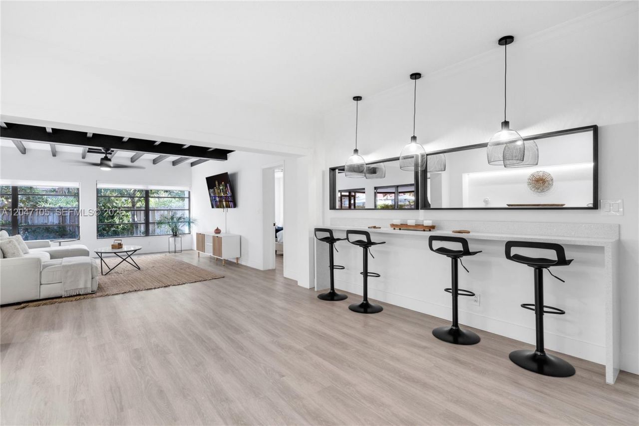 714 NE 2nd St , Pompano Beach, FL 33060 Photo