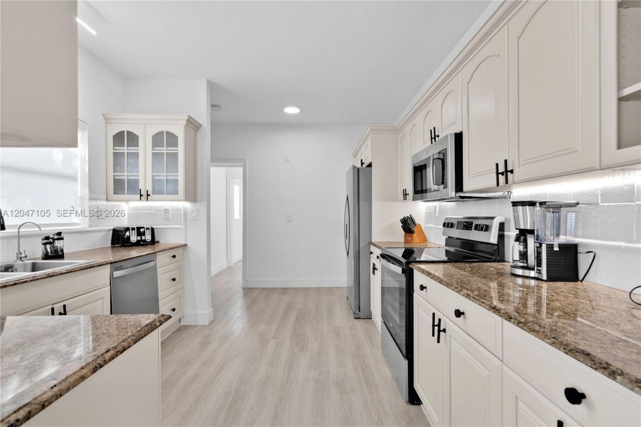 714 NE 2nd St , Pompano Beach, FL 33060 Photo
