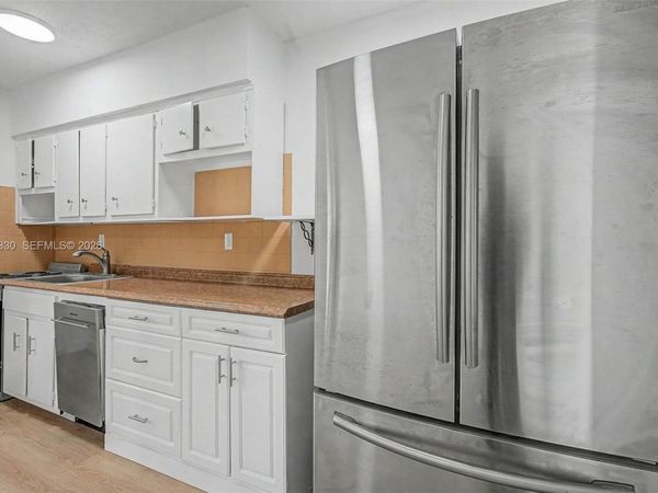 60 NW 79th St , Unit 27, Miami, FL 33150