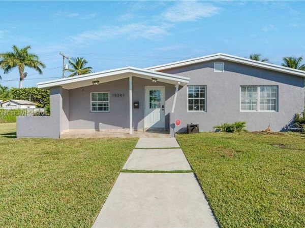 10241 Dominican Dr , Cutler Bay, FL 33189