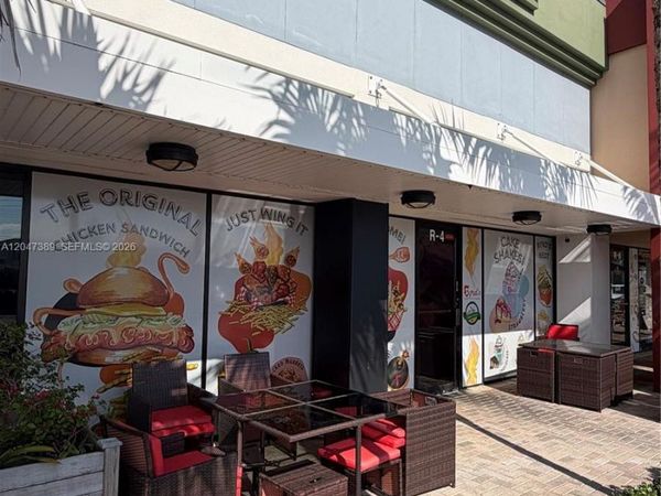 1313 W Boynton Beach Blvd , Boynton Beach, FL 33426
