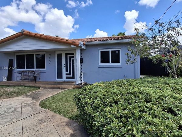 9851 SW 12th Ter, Miami, FL 33174