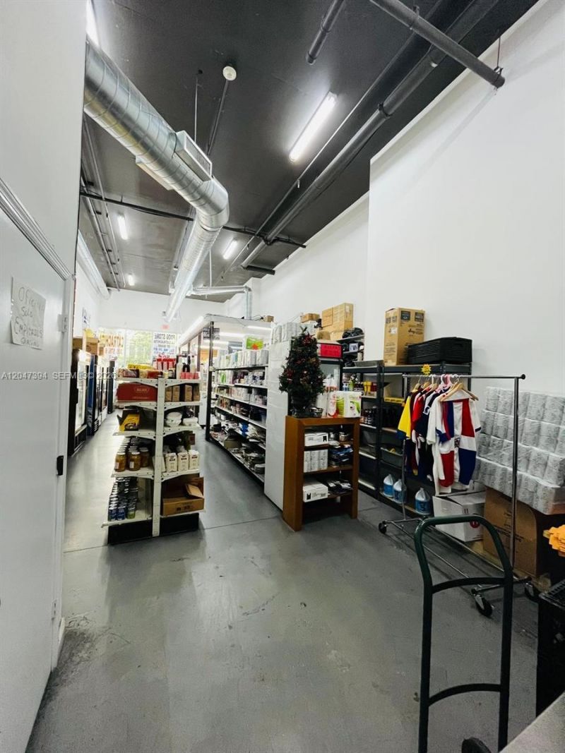 222 NE 25th St , Miami, FL 33137 Photo