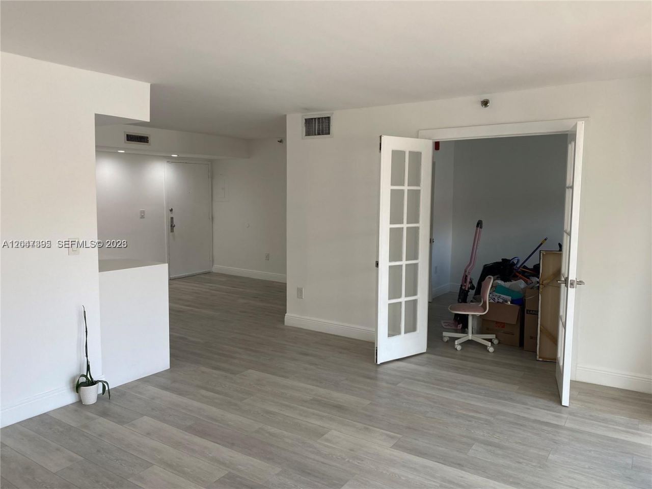 911 E Ponce De Leon Blvd , Unit 301, Coral Gables, FL 33134 Photo