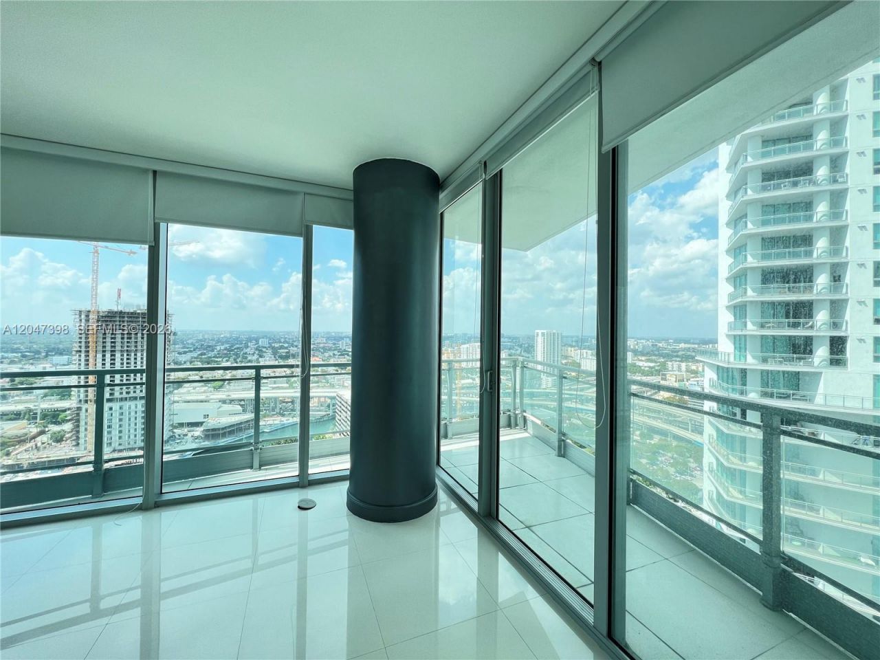 92 SW 3rd St , Unit 3310, Miami, FL 33130 Photo