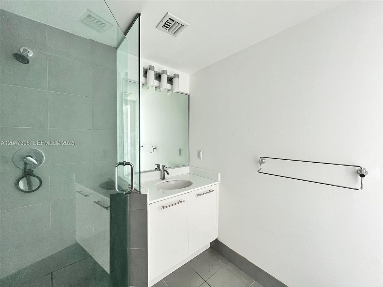 92 SW 3rd St , Unit 3310, Miami, FL 33130 Photo