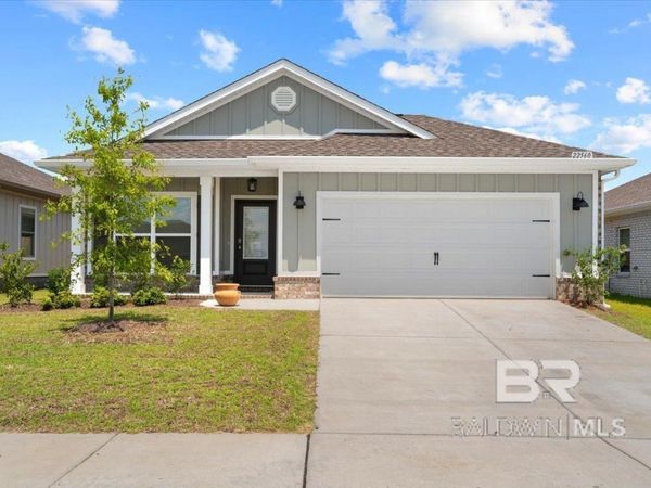 22560 Hamilton Street, Robertsdal, AL 36511