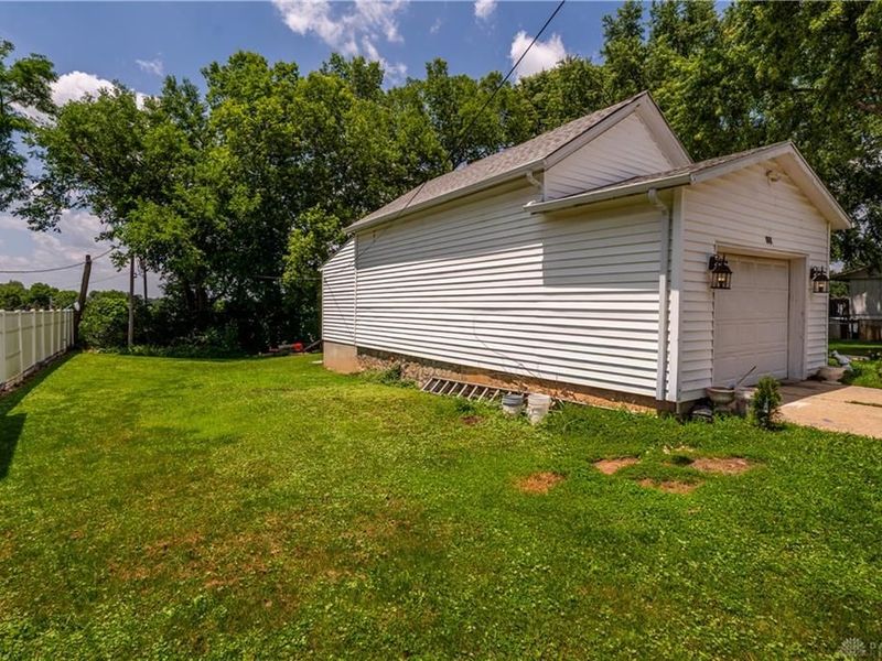 421 Monterey Drive, Sidney, OH 45365 Photo 32