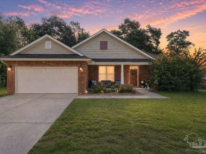 5288 Richardson St Milton, FL 32570