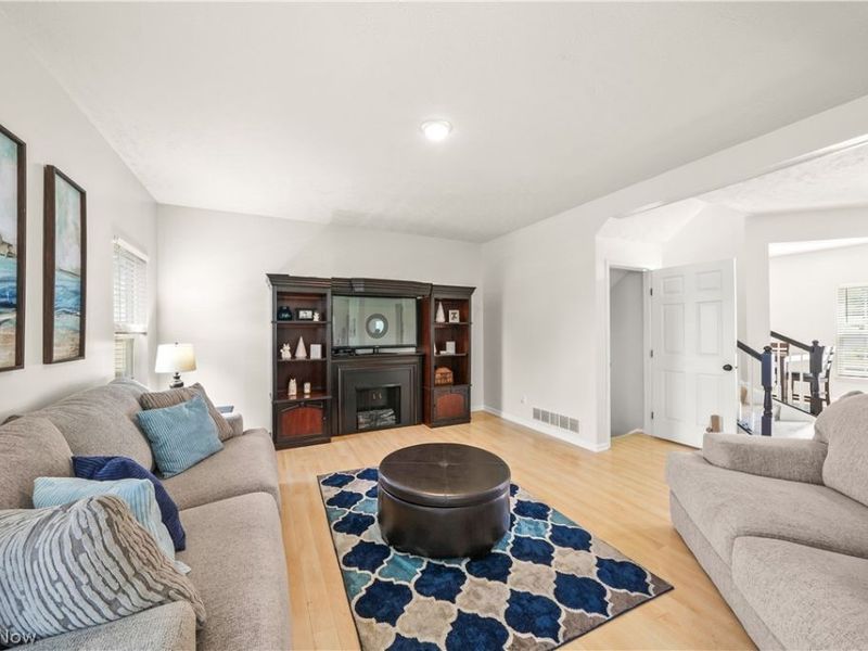 10214 Ridgeview Court, Streetsboro, OH 44241 Photo 8