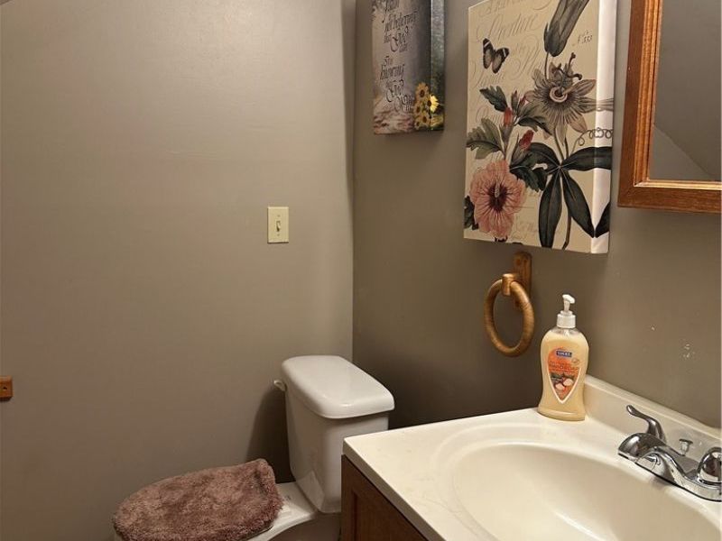 288 E 248th Street, Euclid, OH 44123 Photo 44