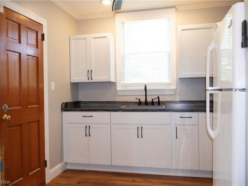288 E 248th Street, Euclid, OH 44123 Photo 6