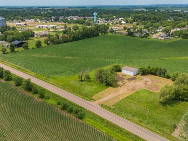 29677 472nd Ave, Beresford, SD 57004