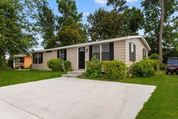 1109 Forest Dr. photo 4