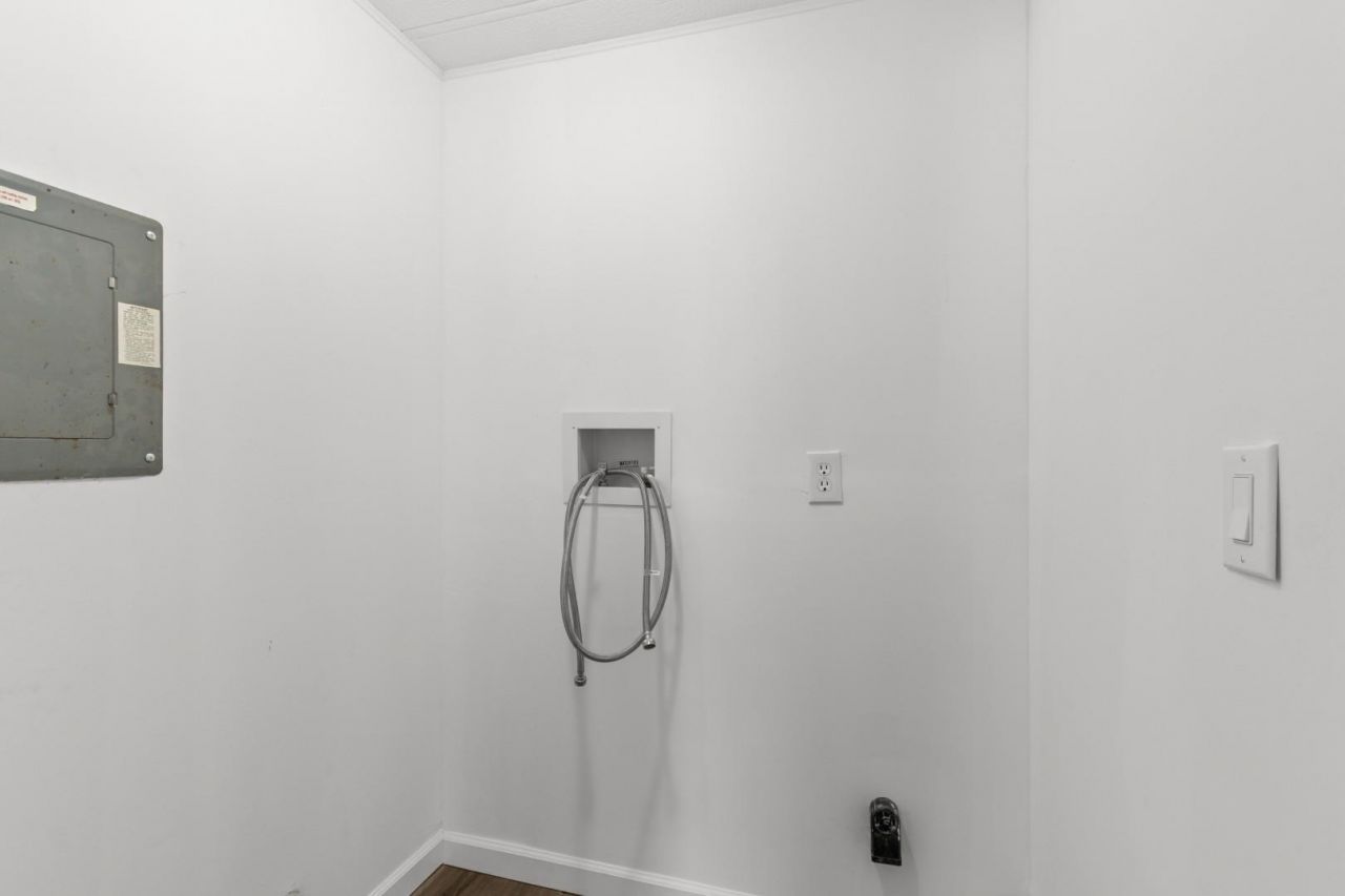1109 Forest Dr. Photo 26