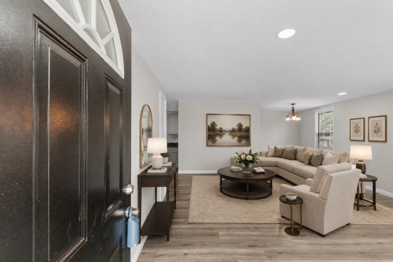 1109 Forest Dr. Photo 3