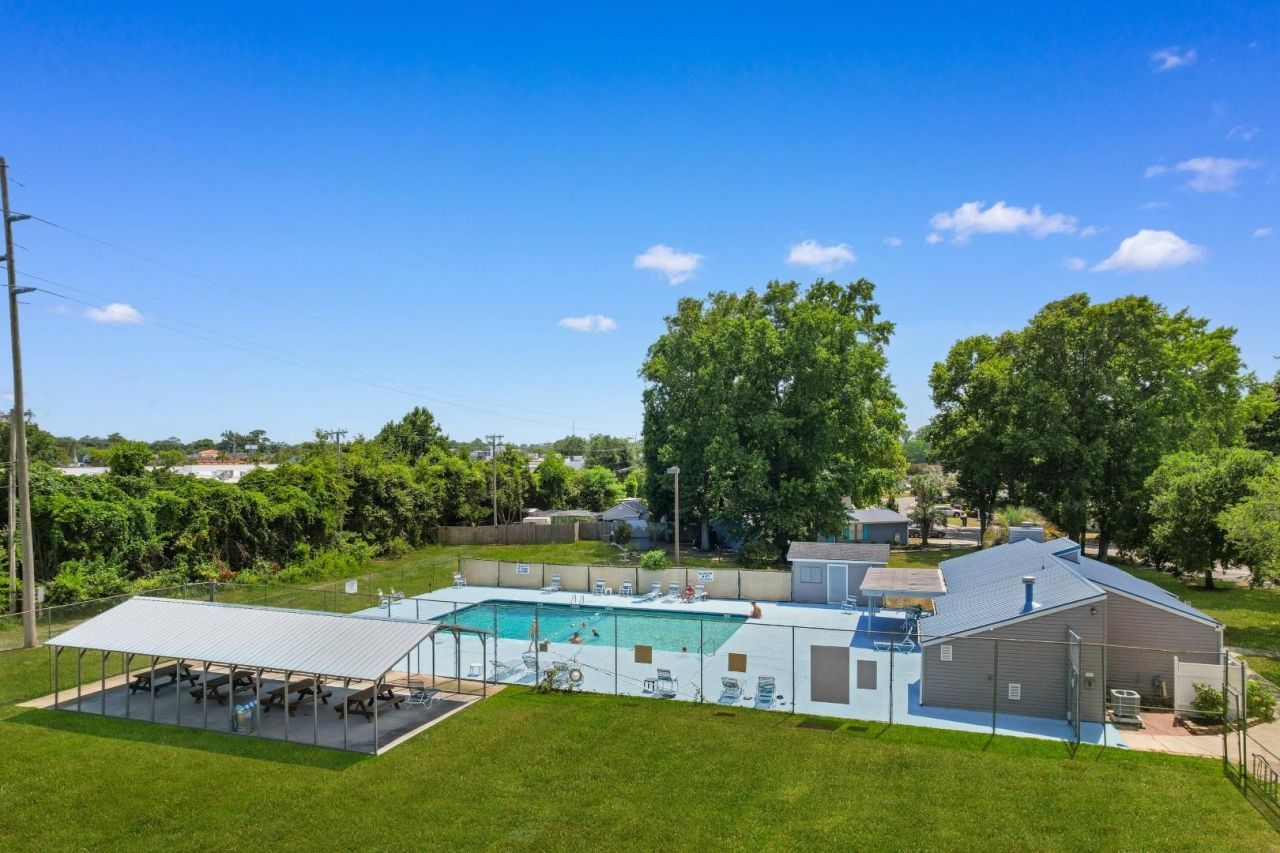 1109 Forest Dr. Photo 39