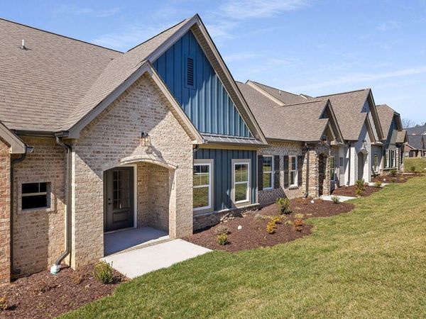 106 Founding Way , Unit 28, Lookout Mountain, GA 30750