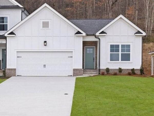 1631 Destiny Drive, Unit 7, Hixson, TN 37343