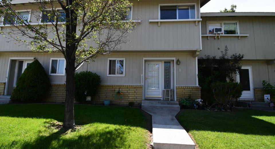 1363 Waterloo Lane, Unit B, Gardnerville, NV 89410 Photo