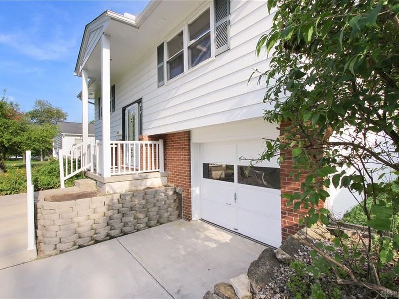 6717 Red Coach Lane, Reynoldsburg, OH 43068 Photo 4