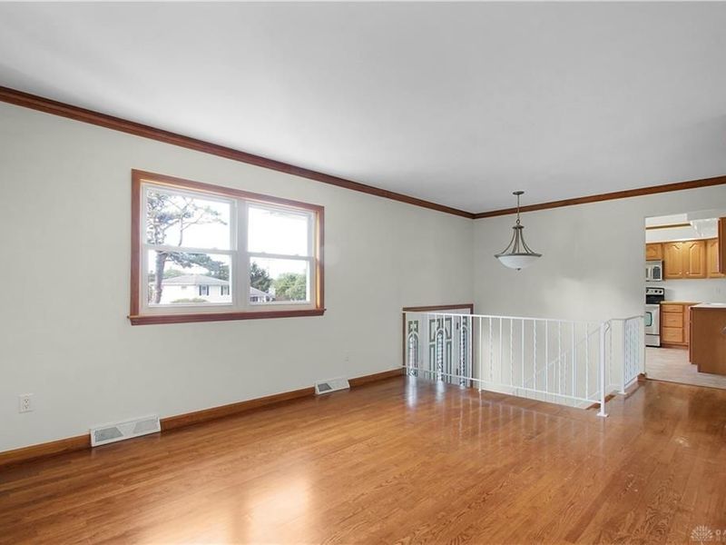 6717 Red Coach Lane, Reynoldsburg, OH 43068 Photo 5