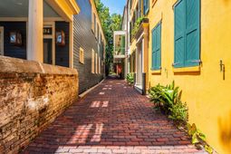 6 Catfiddle Street photo 4