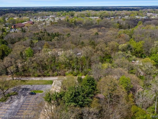 1/2 of Lot 12 Hunters Lane , Southfield, MI 48033