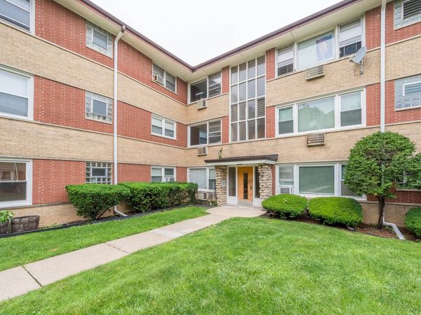 4326 N Keystone Avenue, Unit 2C, Chicago, IL 60641