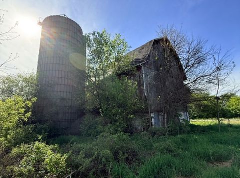 Main Photo