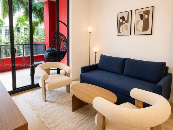 90 NE 32nd St , Unit 205, Miami, FL 33137