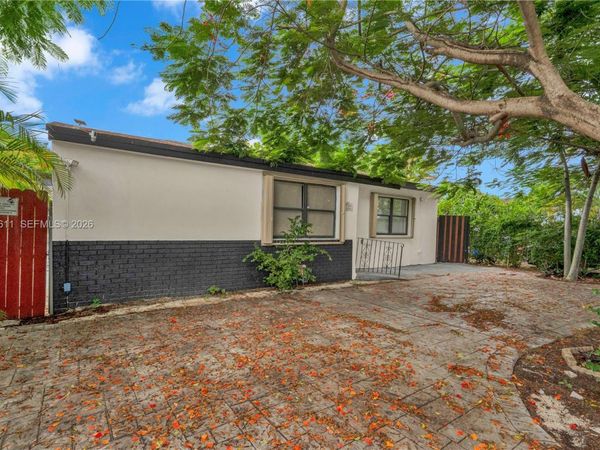 2827 Adams St, Hollywood, FL 33020