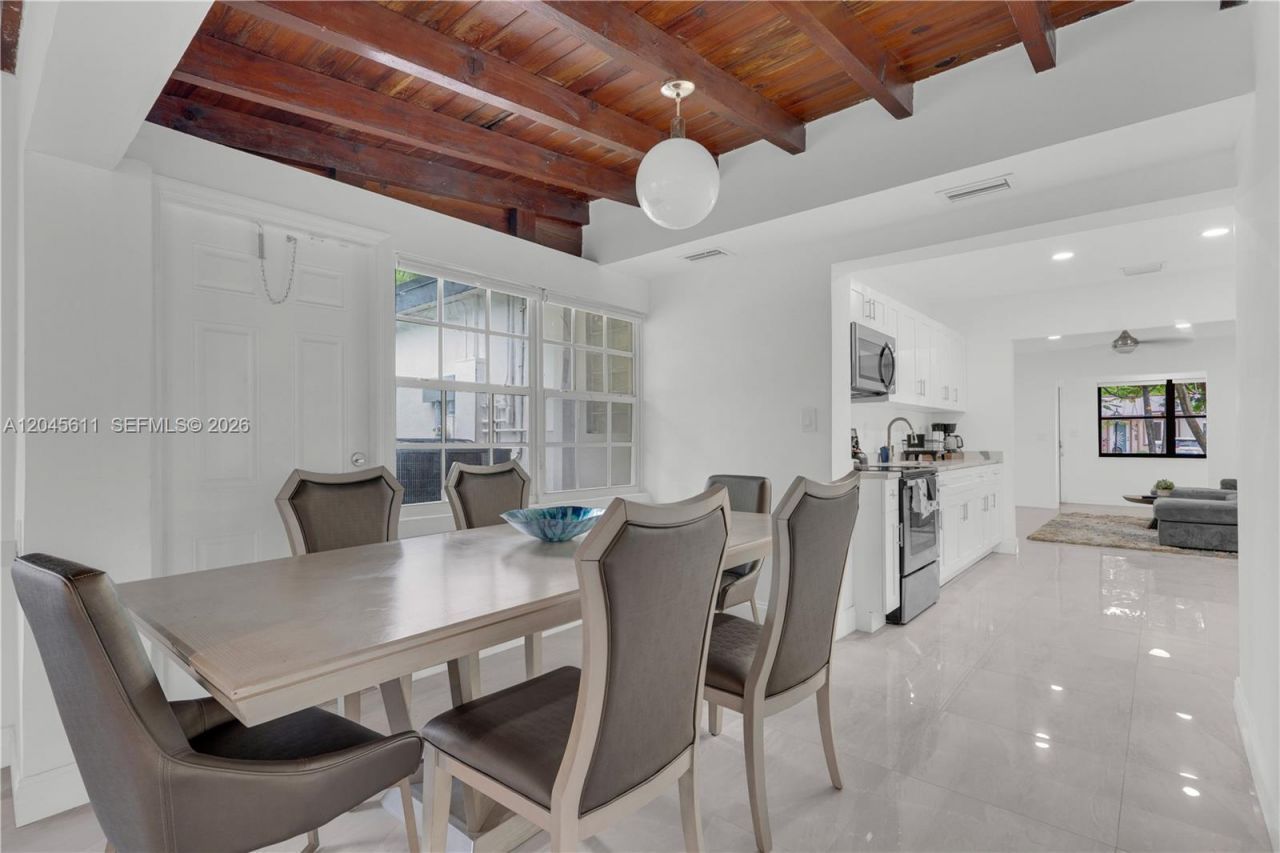 2827 Adams St, Hollywood, FL 33020 Photo