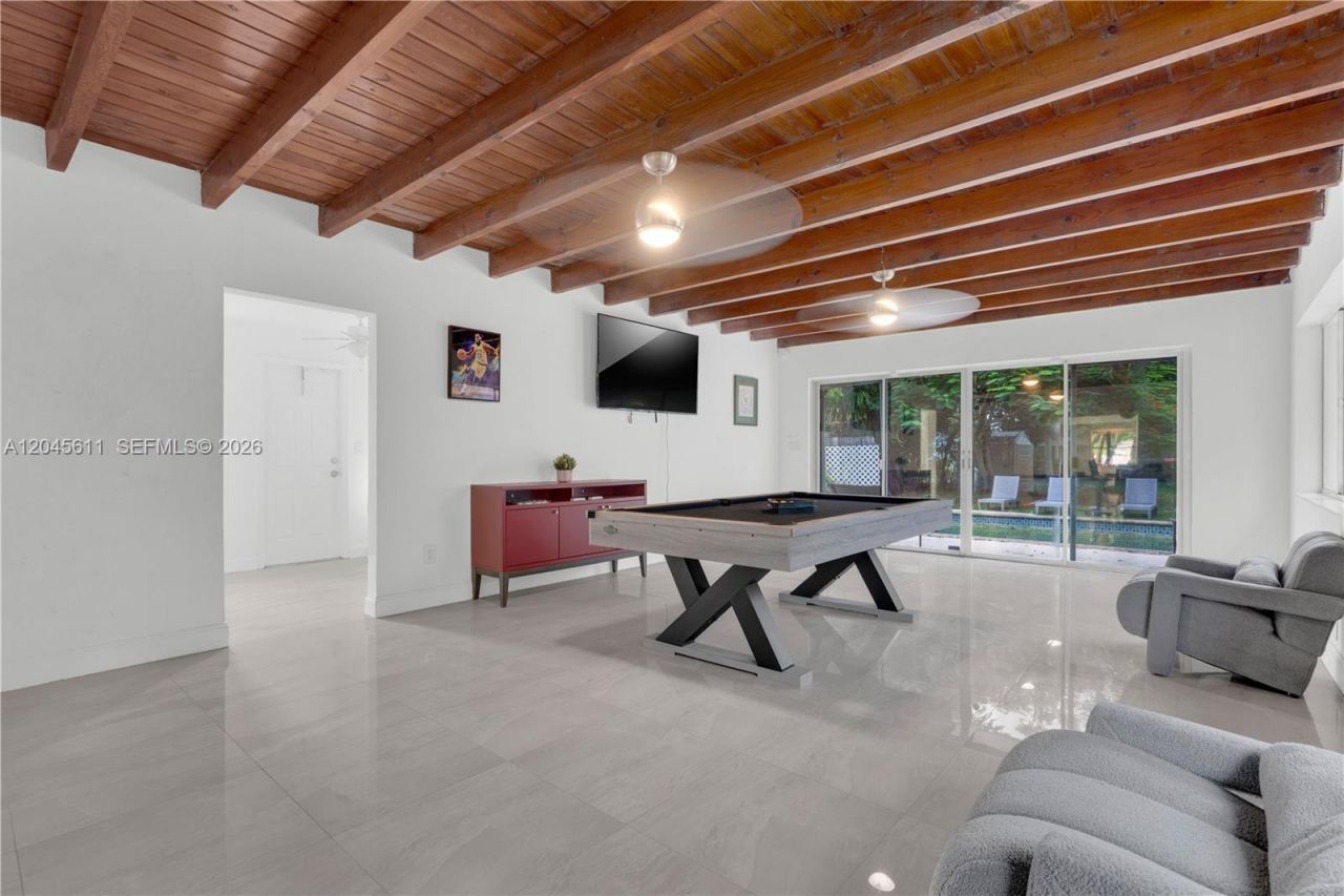 2827 Adams St, Hollywood, FL 33020 Photo