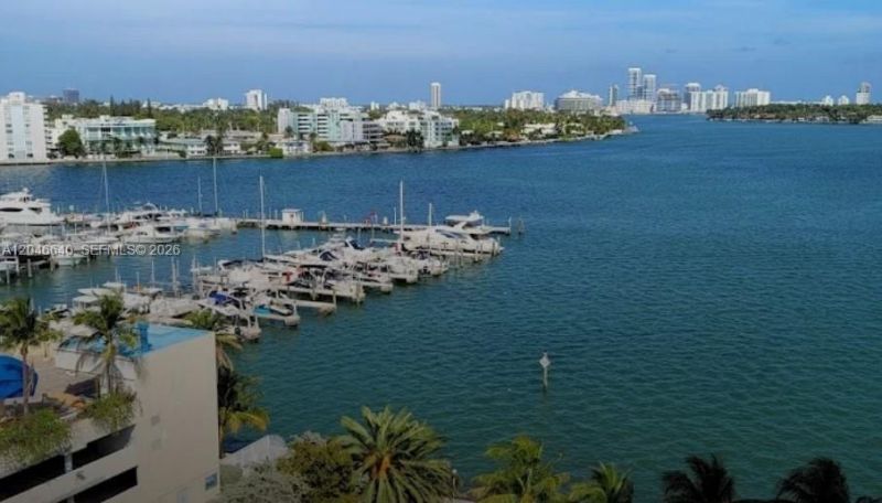 7545 E Treasure Dr , Unit 3I, North Bay Village, FL 33141 Photo