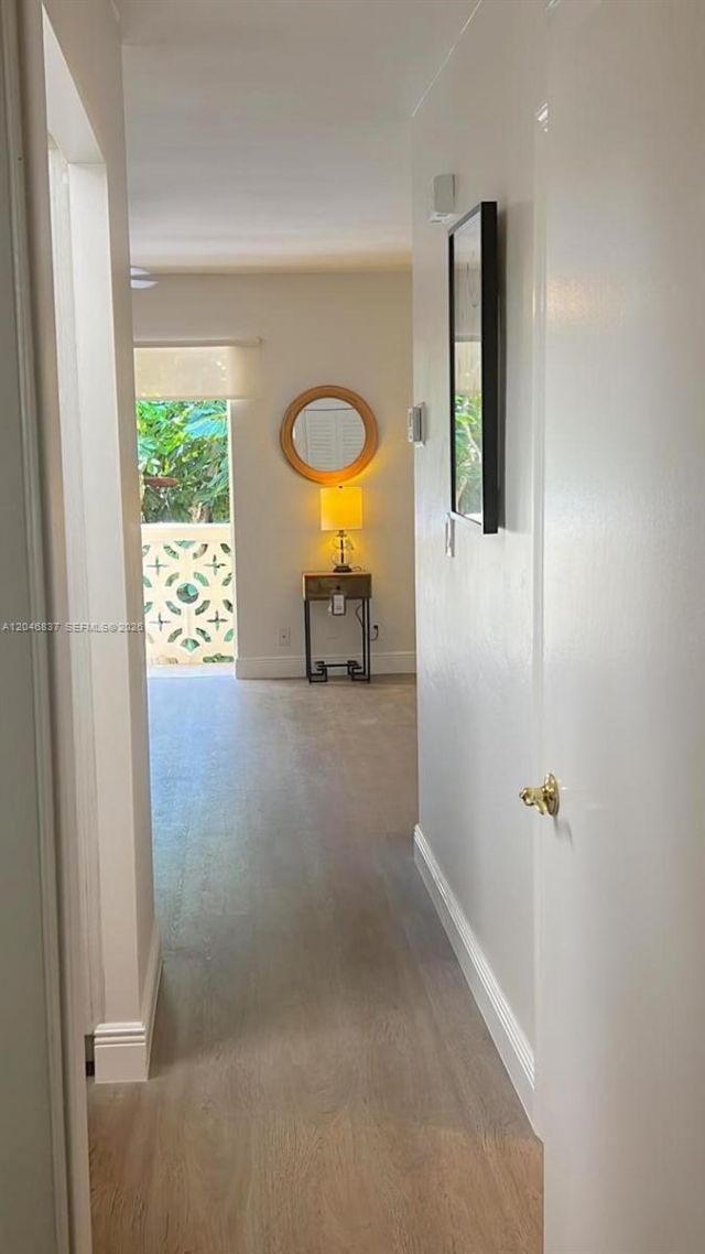815 Middle River Dr , Unit 204, Fort Lauderdale, FL 33304 Photo
