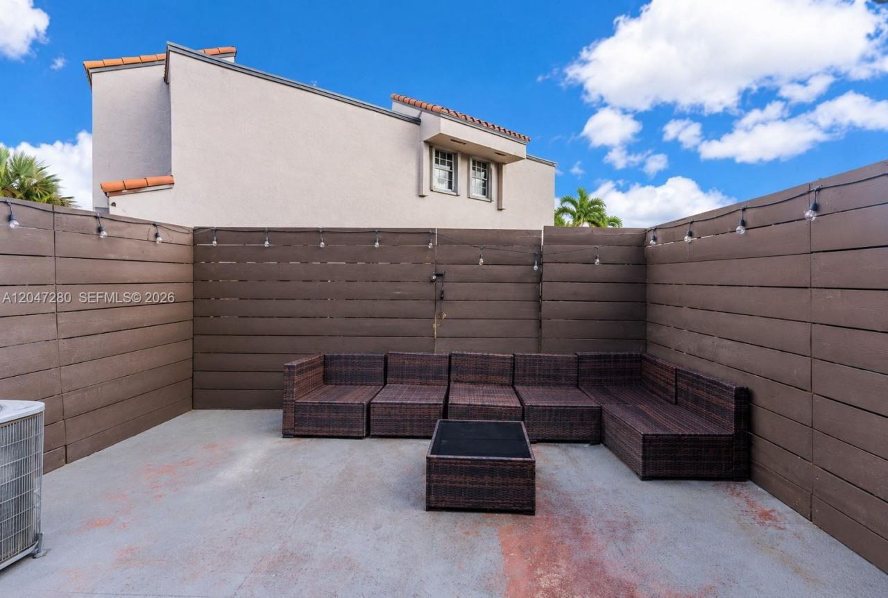 Please Call For Address, Miami, FL 33183 Photo