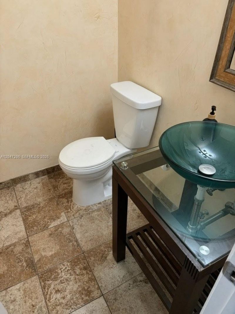 137 Golden Isles Dr , Unit 1212, Hallandale Beach, FL 33009 Photo