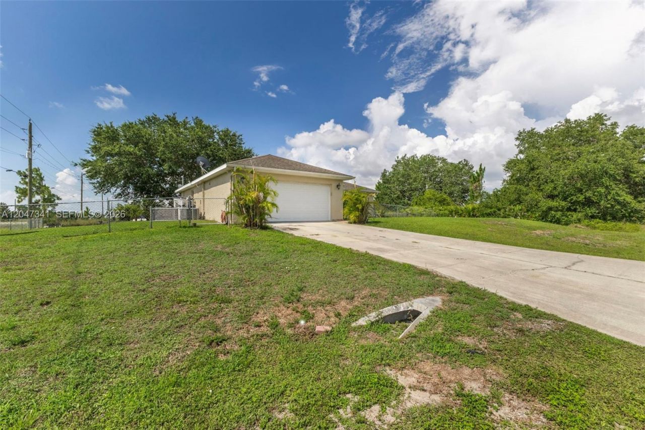 2501 57th Street West, Lehigh Acres, FL 33971 Photo