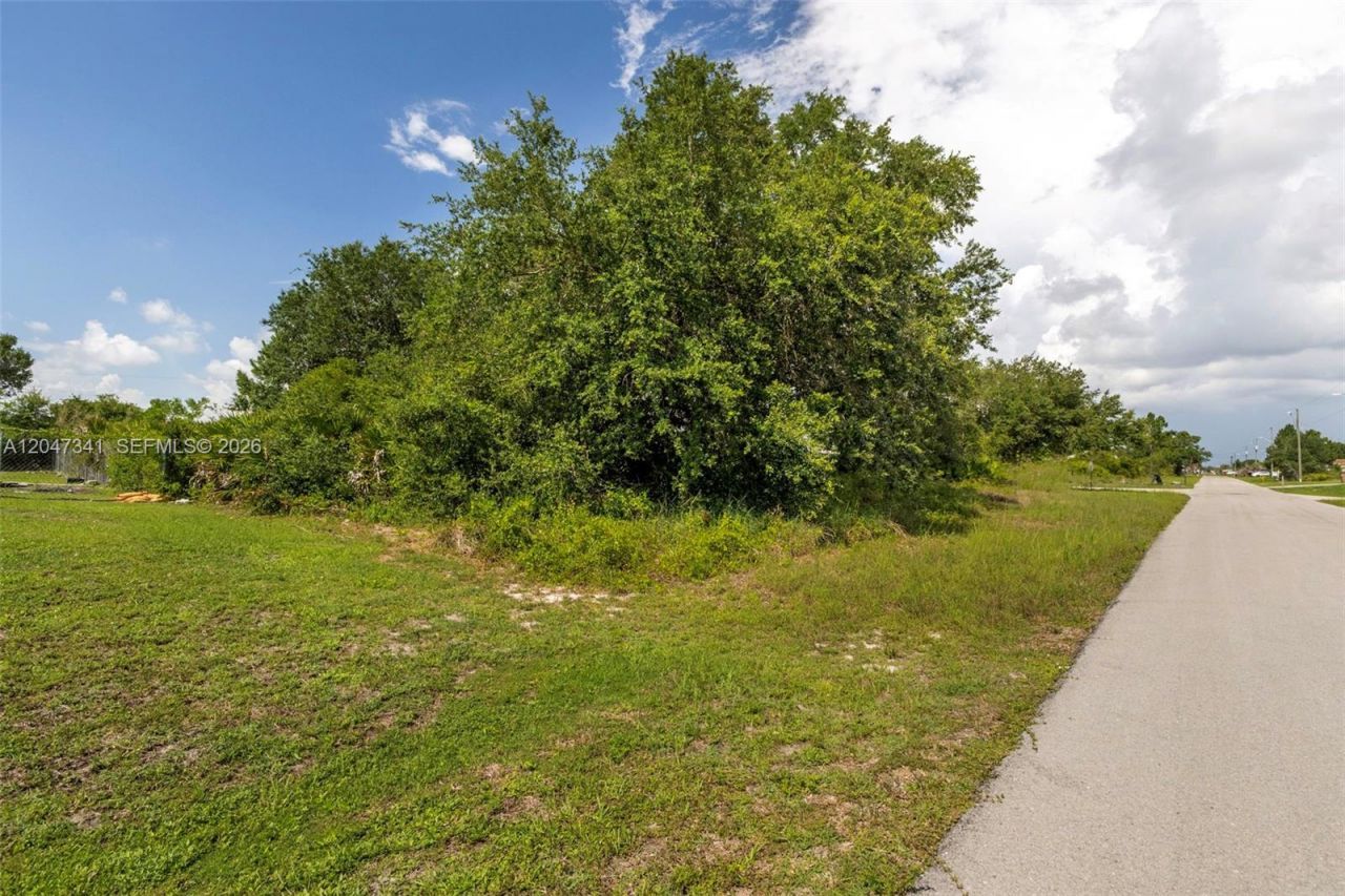 2501 57th Street West, Lehigh Acres, FL 33971 Photo