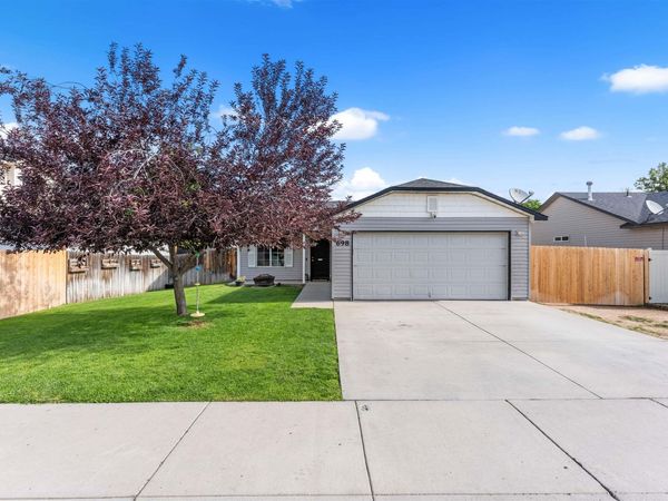 698 E Great Bear Street, Kuna, ID 83634