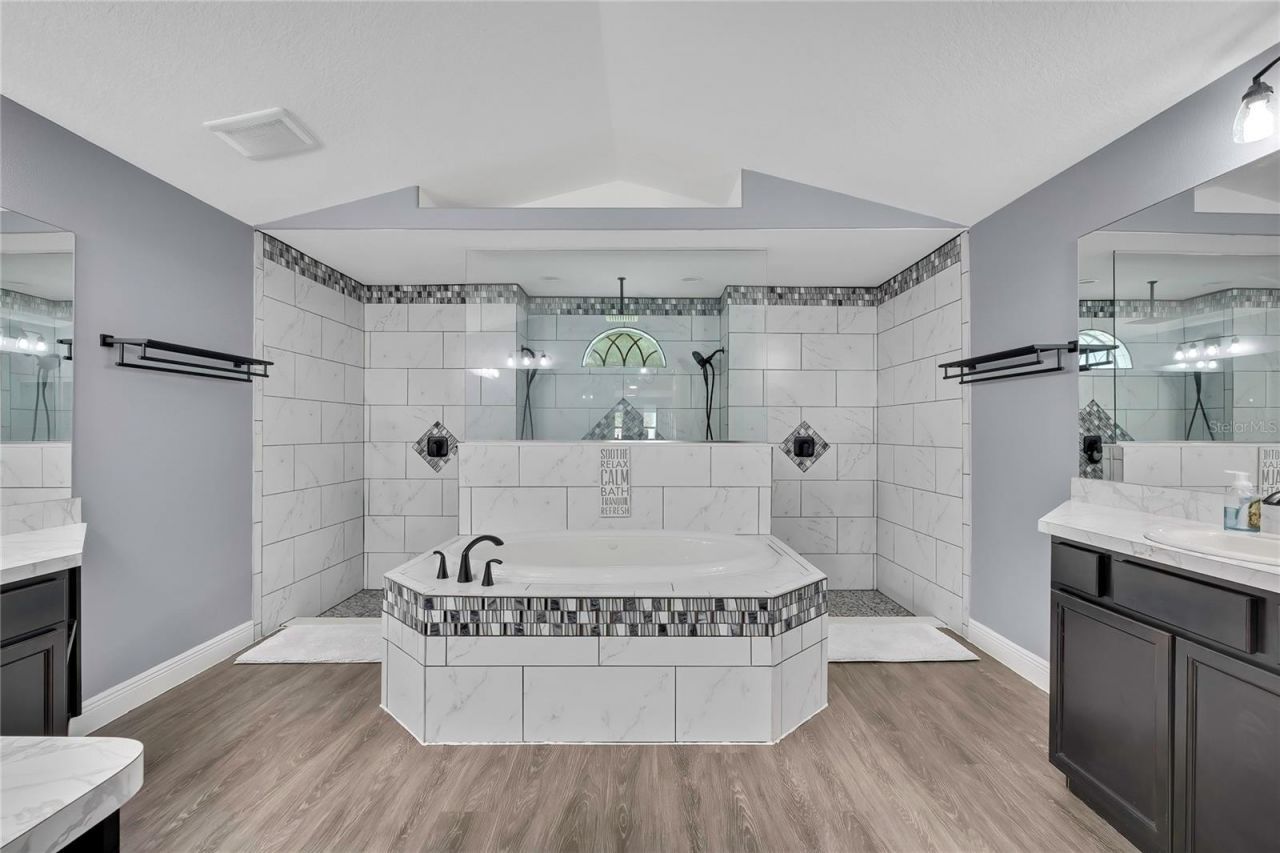 4016 Jacaranda Circle, Brooksville, FL 34604 Photo