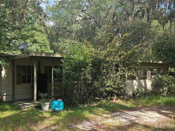 107 APACHE AVENUE , INTERLACHEN, FL 32148