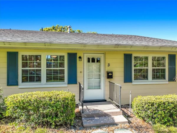 450 LIBERTY AVENUE , Unit 3, MOUNT DORA, FL 32757