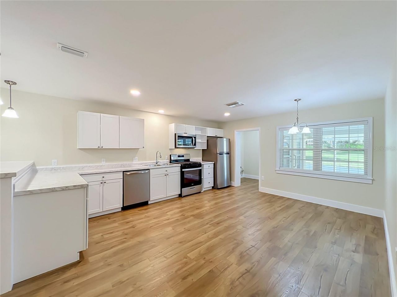 450 Liberty Avenue , Unit 3, Mount Dora, FL 32757 Photo