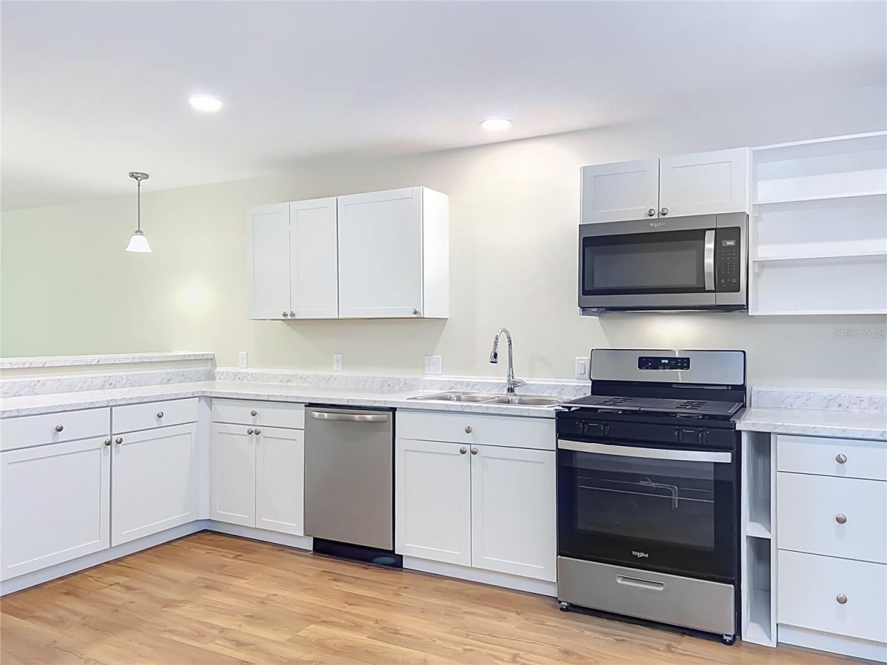 450 Liberty Avenue , Unit 3, Mount Dora, FL 32757 Photo